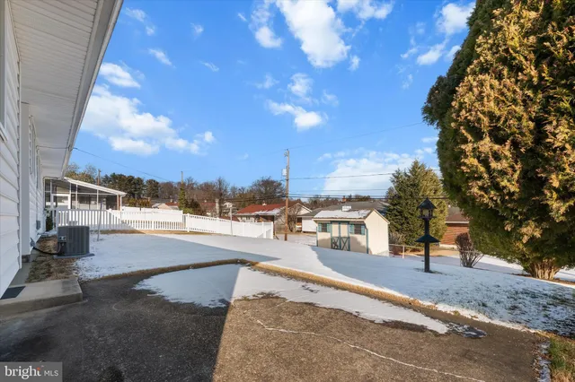 $395,000 | 2423 Parris Drive West, Wilmington, DE 19808