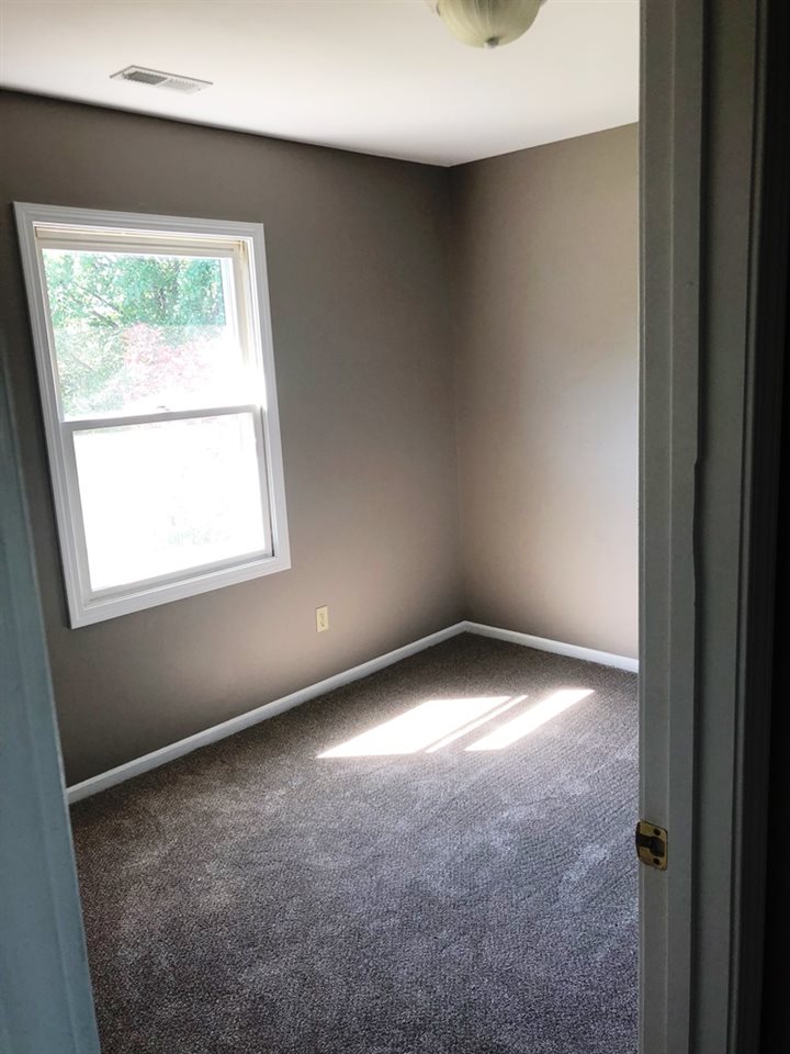103 West Quayle Run Decatur, IN 46733 - Photo 7 of 11