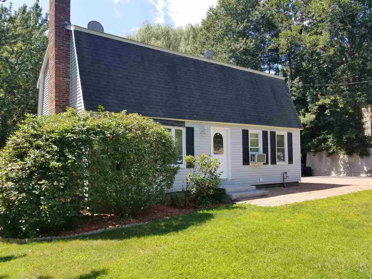 23 Dunloggin Road Nashua, NH 03063 - Photo 1 of 24 Gallery Image 1