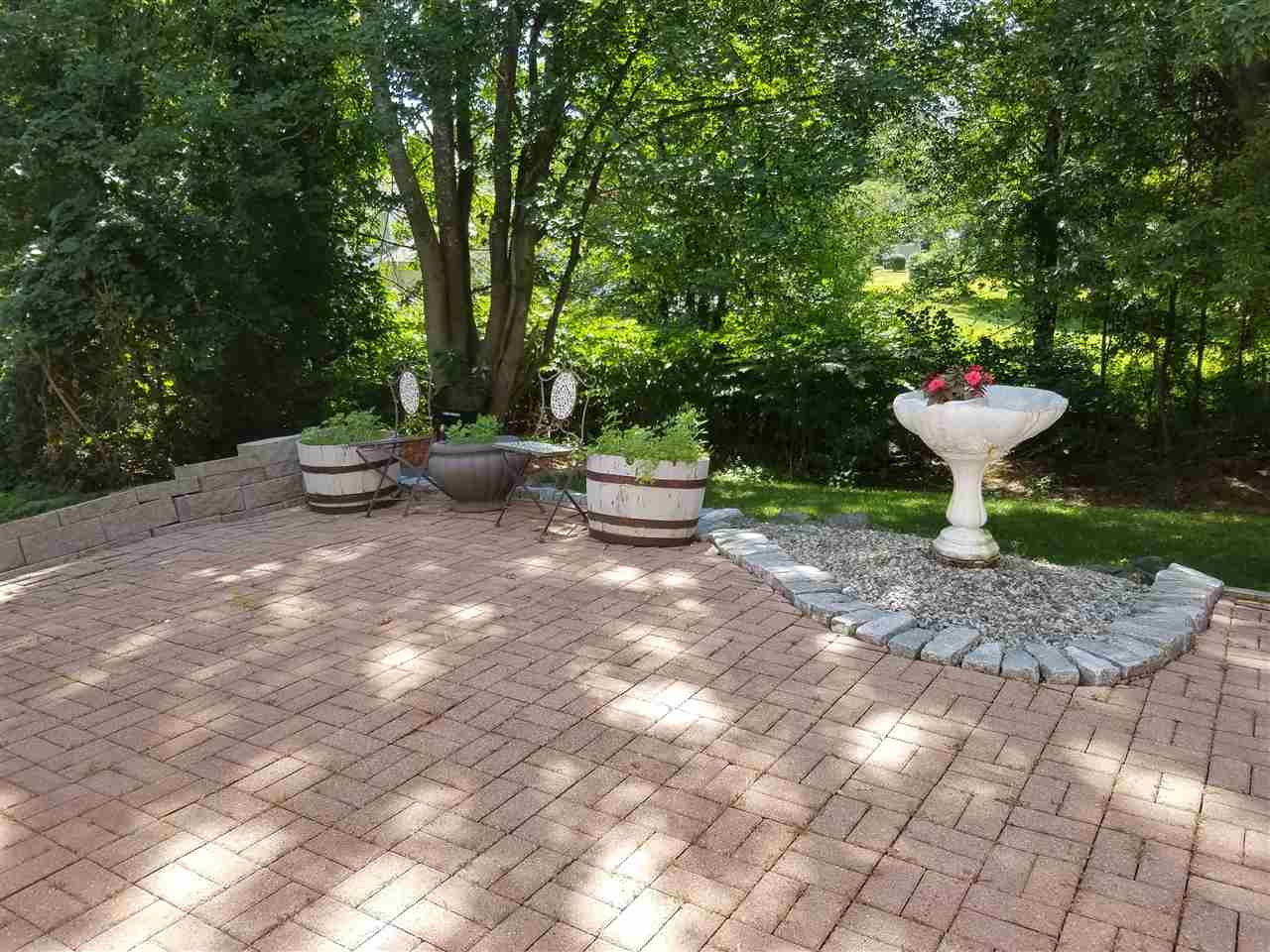 23 Dunloggin Road Nashua, NH 03063 - Photo 22 of 24 Gallery Image 22
