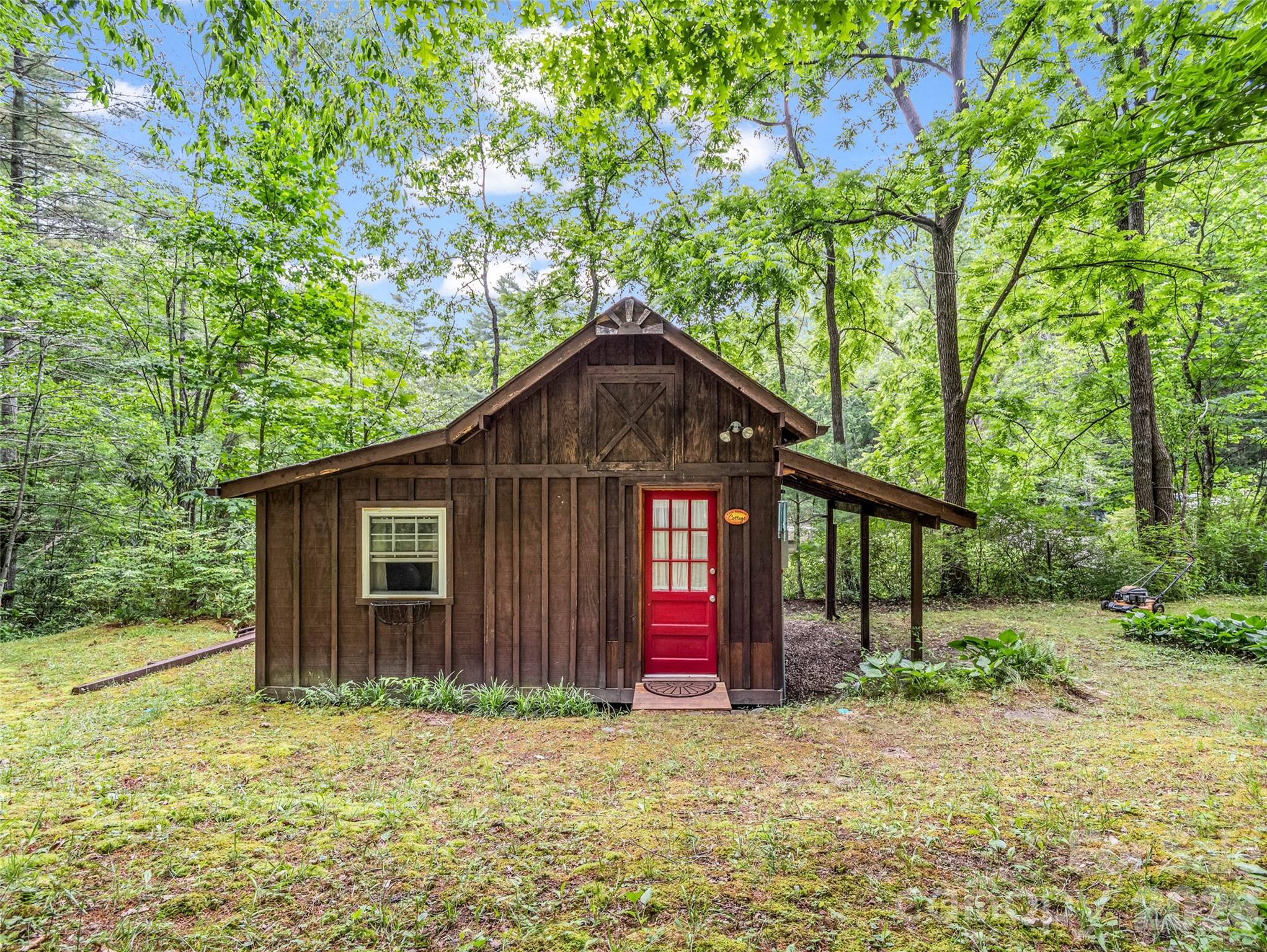 2212 Green River Road Zirconia, NC 28790 - Photo 41 of 48