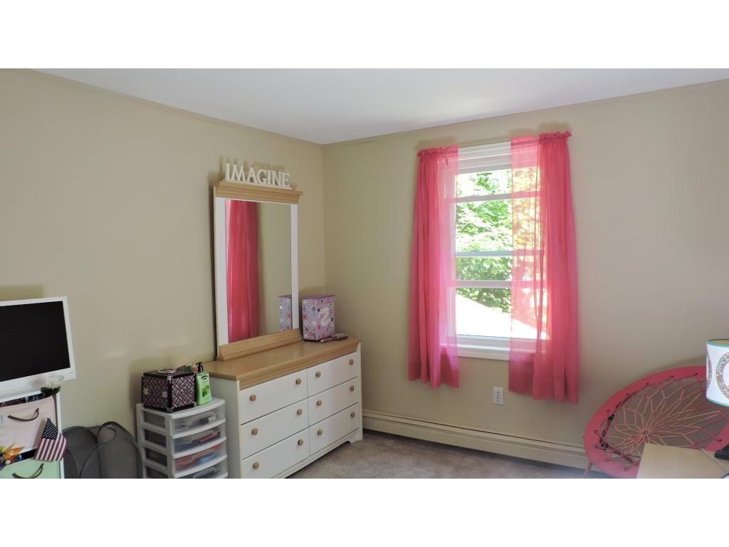 149 Clough Park Road Weare, NH 03281 - Photo 17 of 24 Gallery Image 17