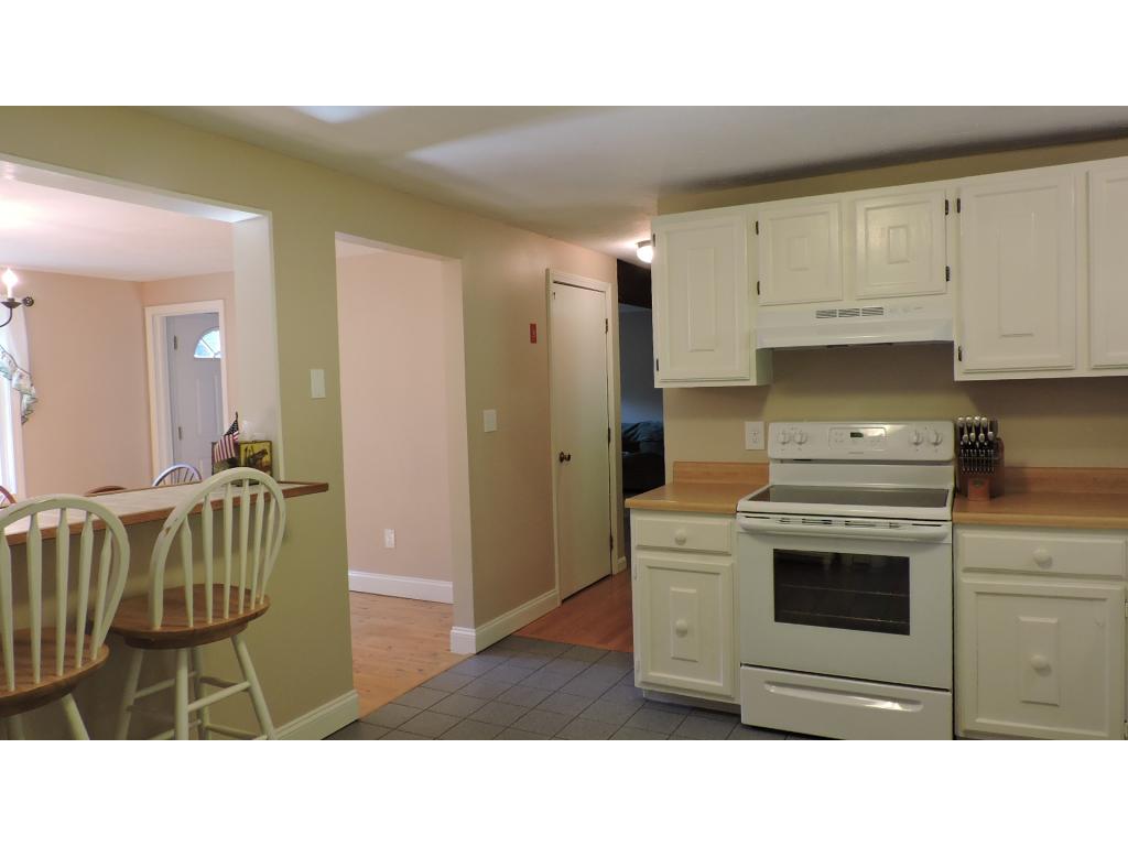 149 Clough Park Road Weare, NH 03281 - Photo 4 of 24 Gallery Image 4
