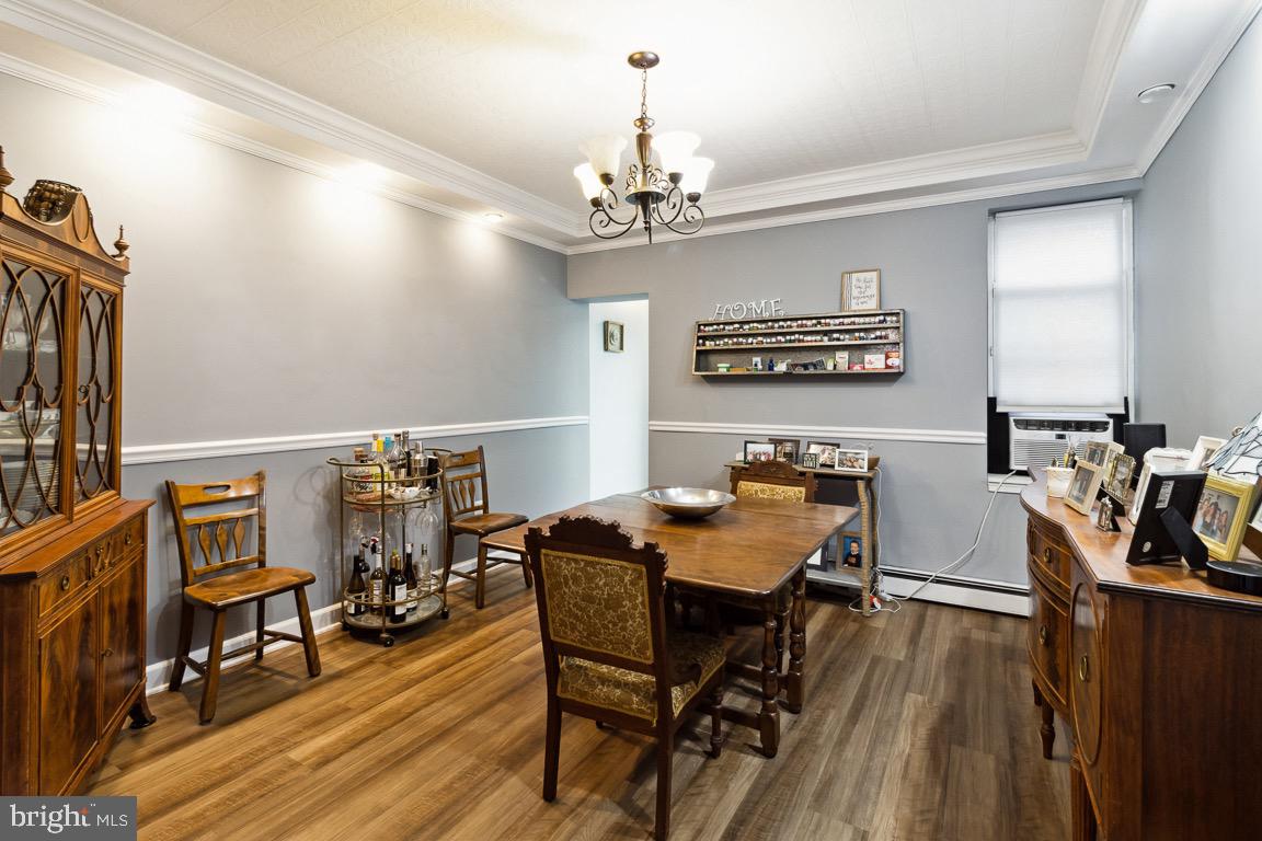 3900 Falls Road Baltimore, MD 21211 - Photo 11 of 27 Dining Room