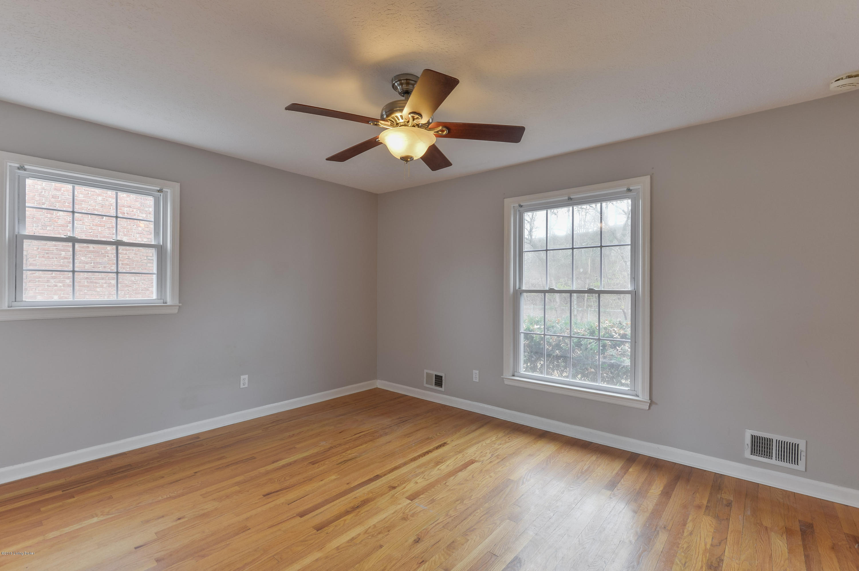 306 Fox Run Road Louisville, KY 40207 - Photo 11 of 31 17 LSIR 20161216