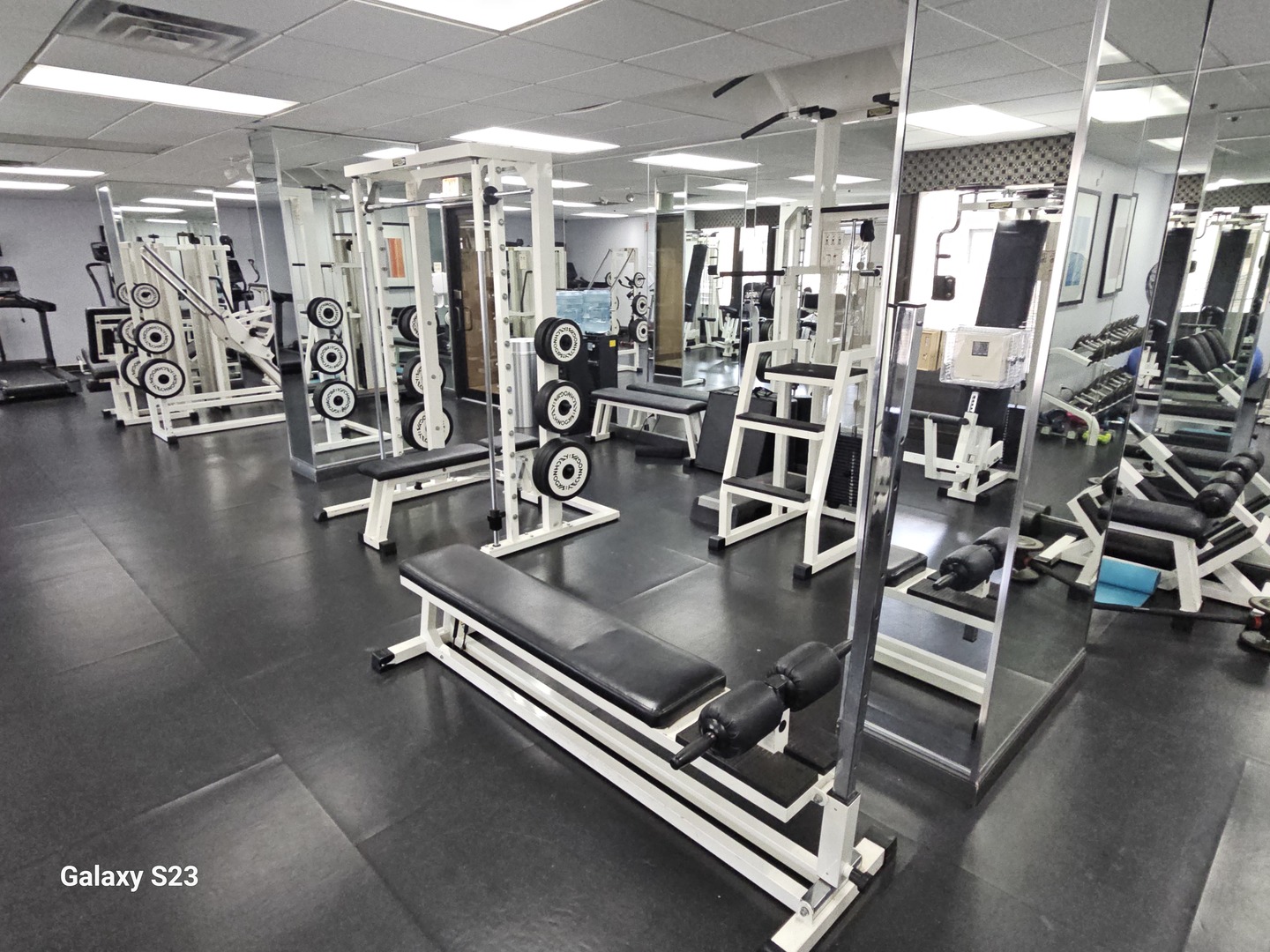 5320 North Sheridan Road, Unit 1502 Chicago, IL 60640 - Photo 33 of 35 Gallery Image 33
