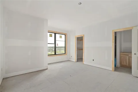 $653,000 | 17806 West 96th Street, Lenexa, KS 66219
