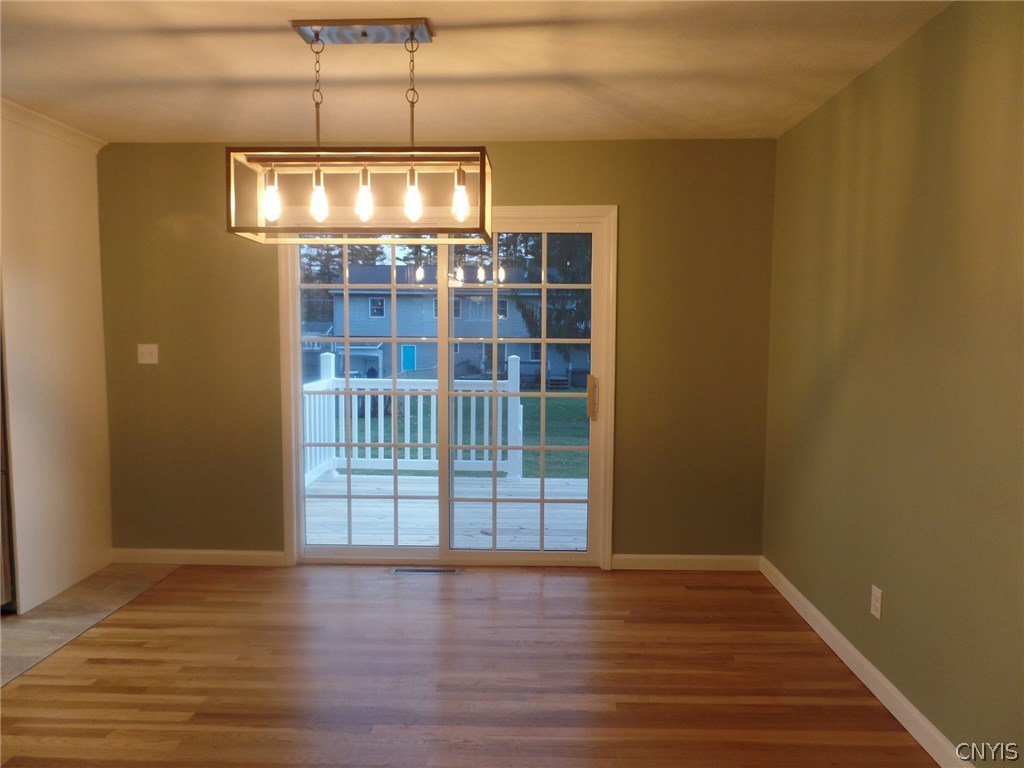6402 Anderegg Drive Lee, NY 13440 - Photo 4 of 36 Great dining area off sit-down breakfast bar too
