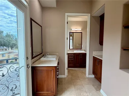 $749,000 | 11323 Huston Street, Unit 1, North Hollywood, CA 91601