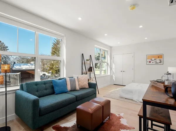 $695,000 | 1151 Walnut Street, Unit 402, Newton, MA 02461