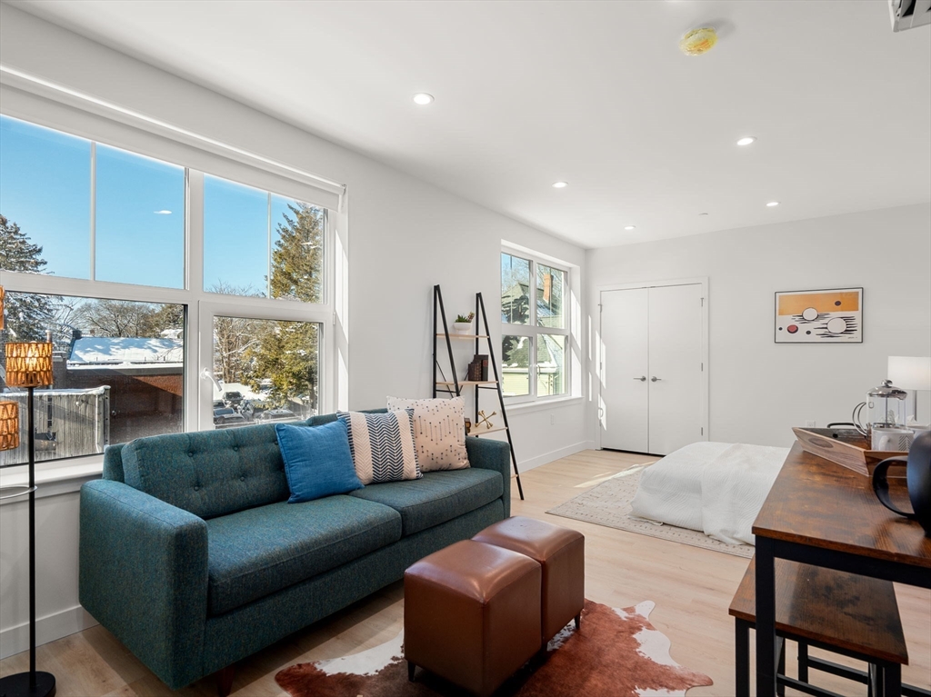 1151 Walnut Street, Unit 402 Newton, MA 02461 - Photo 5 of 27