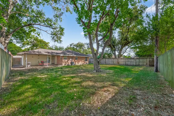 $2,450 | 4045 Osby Drive, Houston, TX 77025