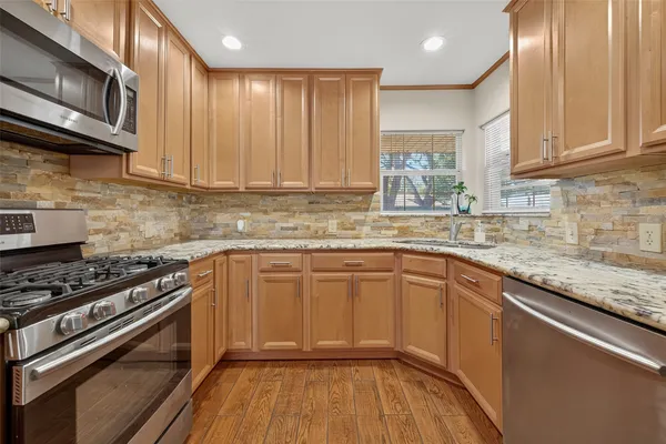 $2,450 | 4045 Osby Drive, Houston, TX 77025