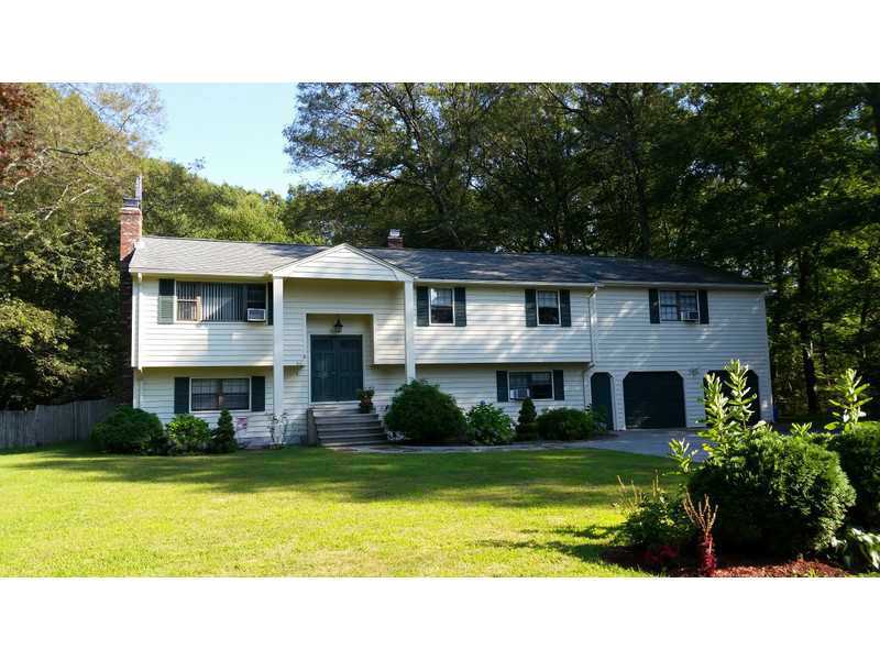 96 Mann School Road Smithfield, RI 02917 - Photo 1 of 23 Exterior Front.