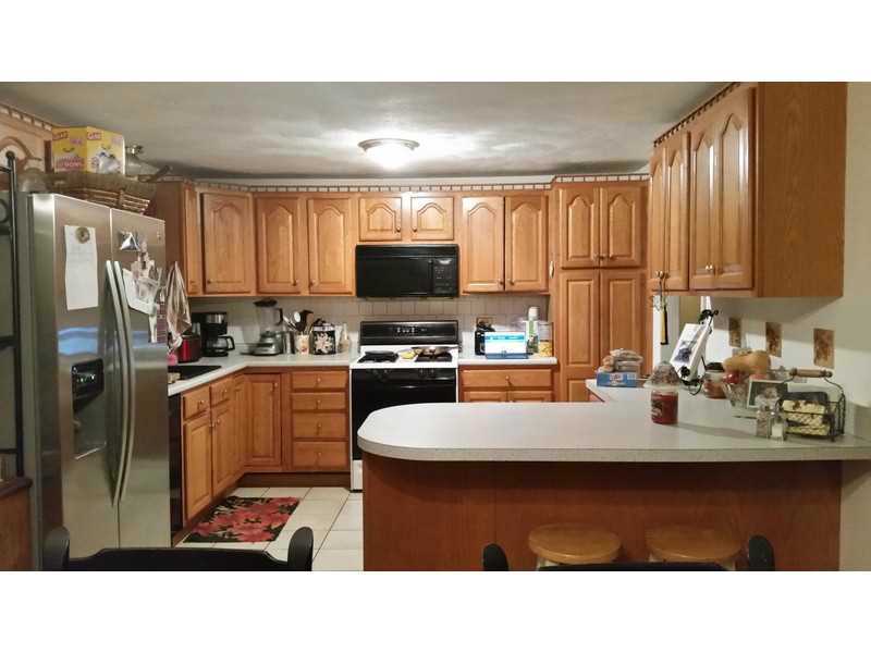 96 Mann School Road Smithfield, RI 02917 - Photo 3 of 23 Kitchen.