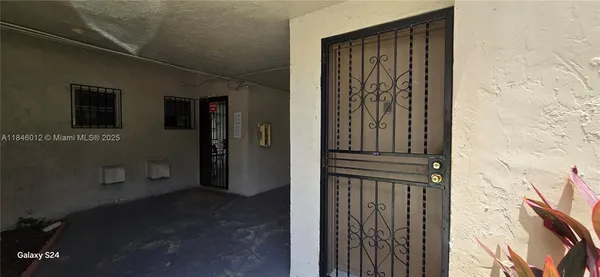 $260,000 | 816 Northwest 87th Avenue, Unit 107, Miami, FL 33172