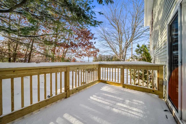 $299,900 | 15 A Roosevelt Avenue, Hudson, NH 03051