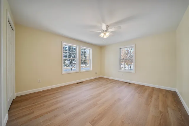 $299,900 | 15 A Roosevelt Avenue, Hudson, NH 03051