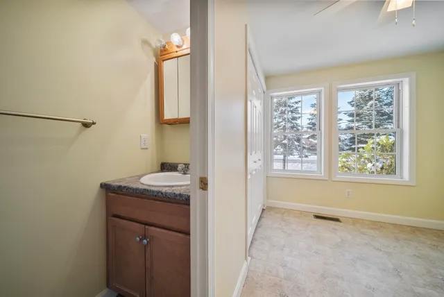 $299,900 | 15 A Roosevelt Avenue, Hudson, NH 03051