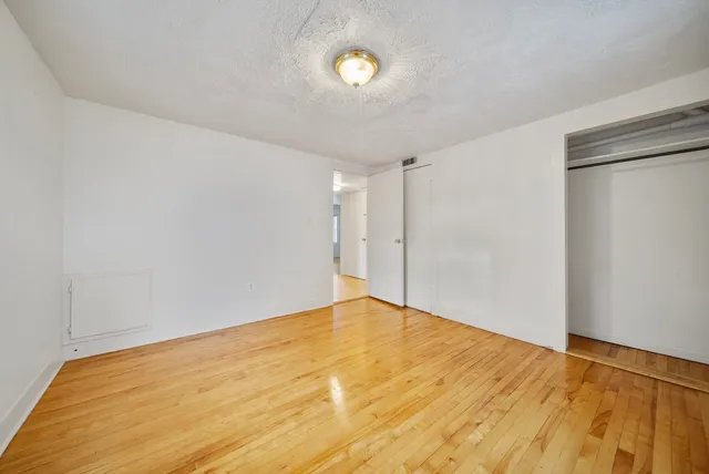 $299,900 | 15 A Roosevelt Avenue, Hudson, NH 03051