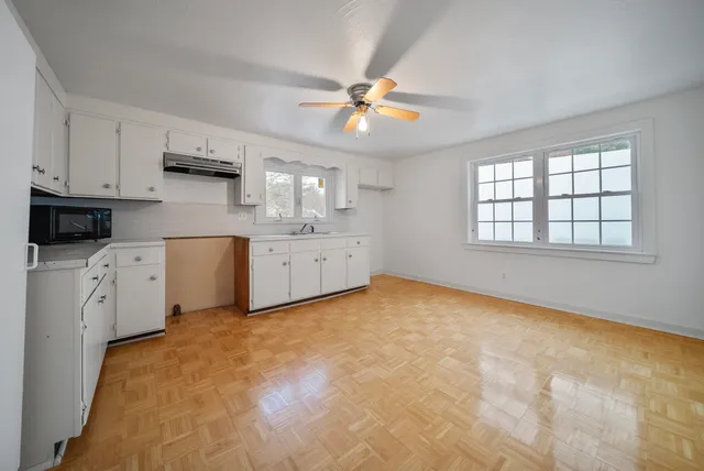 $299,900 | 15 A Roosevelt Avenue, Hudson, NH 03051