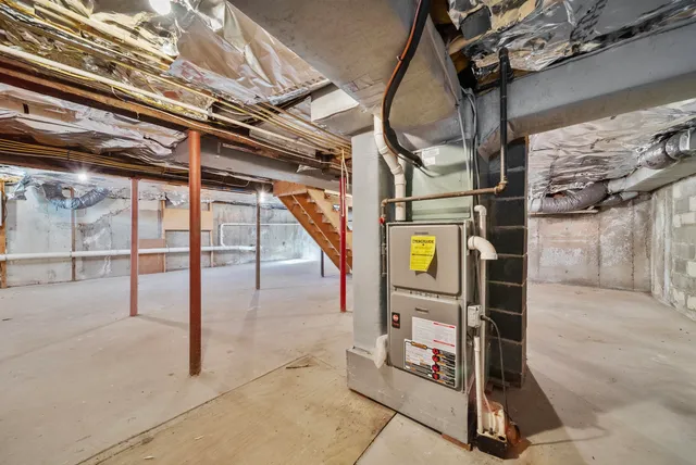 $299,900 | 15 A Roosevelt Avenue, Hudson, NH 03051