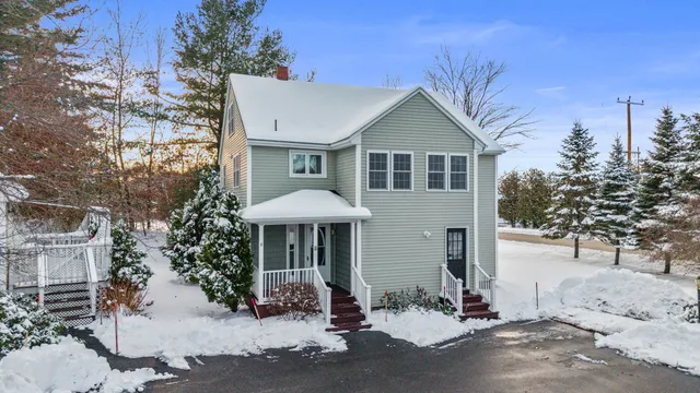 $299,900 | 15 A Roosevelt Avenue, Hudson, NH 03051