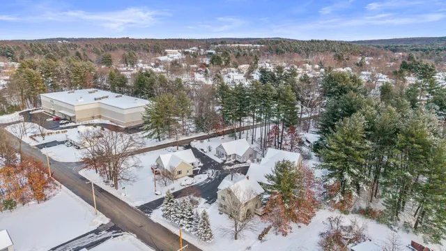 $299,900 | 15 A Roosevelt Avenue, Hudson, NH 03051