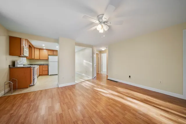 $299,900 | 15 A Roosevelt Avenue, Hudson, NH 03051