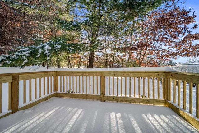 $299,900 | 15 A Roosevelt Avenue, Hudson, NH 03051