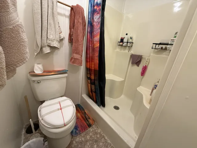 $337,500 | 614 Fairview Road, Loretto, TN 38469