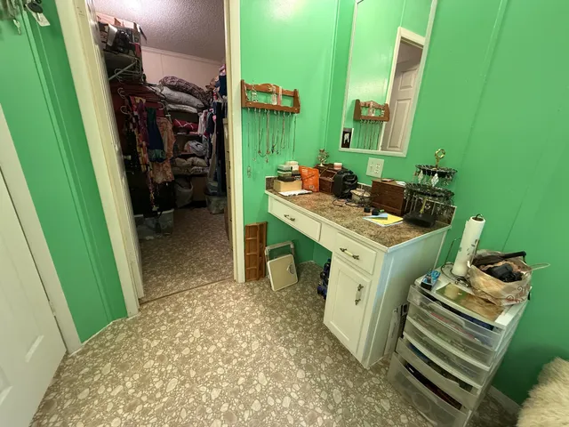 $337,500 | 614 Fairview Road, Loretto, TN 38469