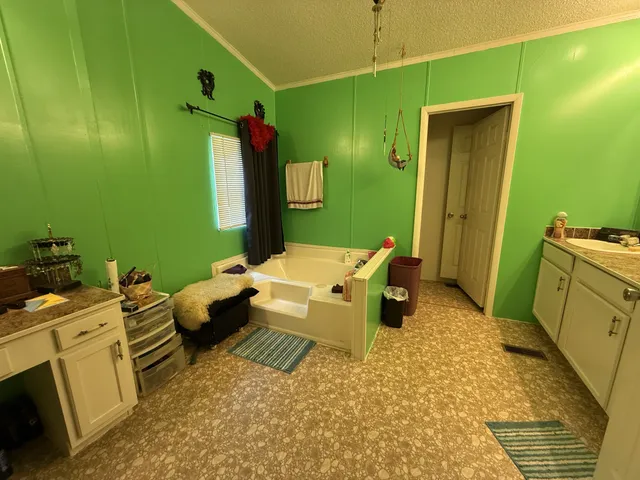 $337,500 | 614 Fairview Road, Loretto, TN 38469