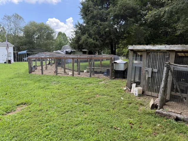 $337,500 | 614 Fairview Road, Loretto, TN 38469