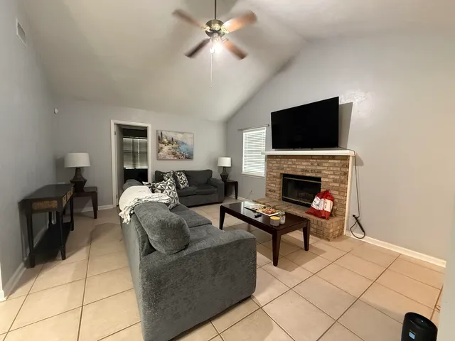 $1,300 | 2428 Talco Hills Drive, Tallahassee, FL 32303