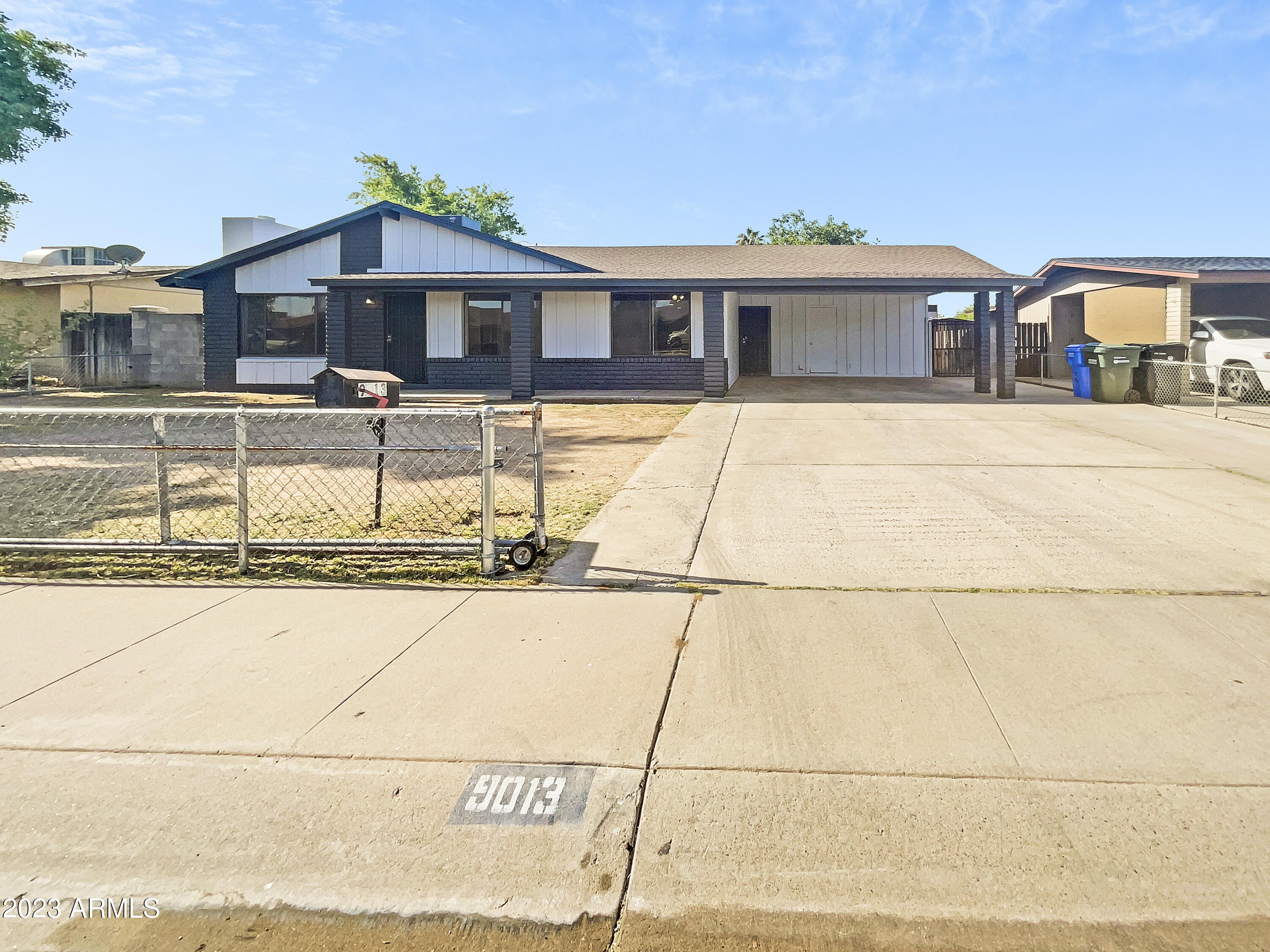 9013 West Roma Avenue Phoenix, AZ 85037 - Photo 2 of 25 photo_02