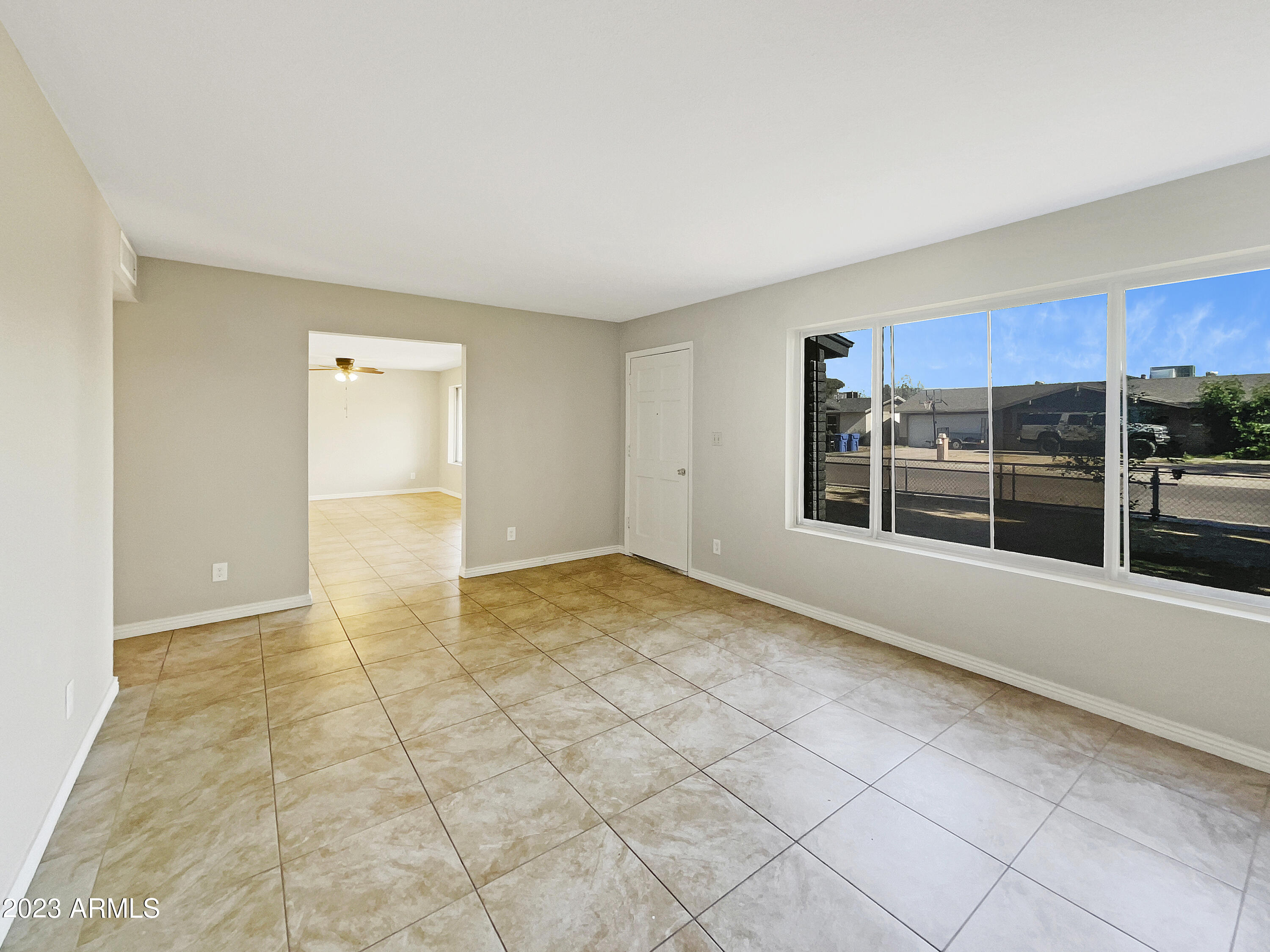 9013 West Roma Avenue Phoenix, AZ 85037 - Photo 9 of 25 photo_09