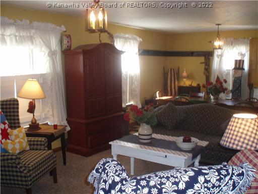 3222 Morning Road Hurricane, WV 25526 - Photo 2 of 8 Living Room.