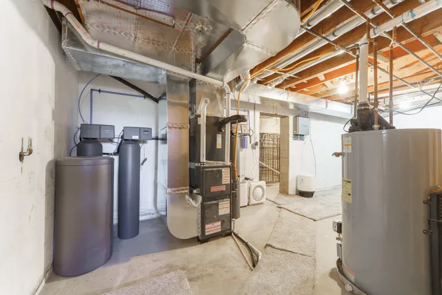 $1,450,000 | 333 Riverview Drive, Ann Arbor, MI 48104