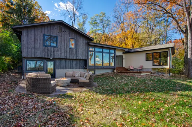 $1,450,000 | 333 Riverview Drive, Ann Arbor, MI 48104