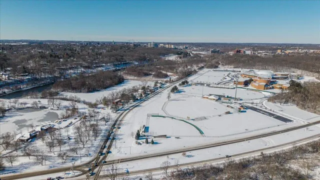 $1,450,000 | 333 Riverview Drive, Ann Arbor, MI 48104