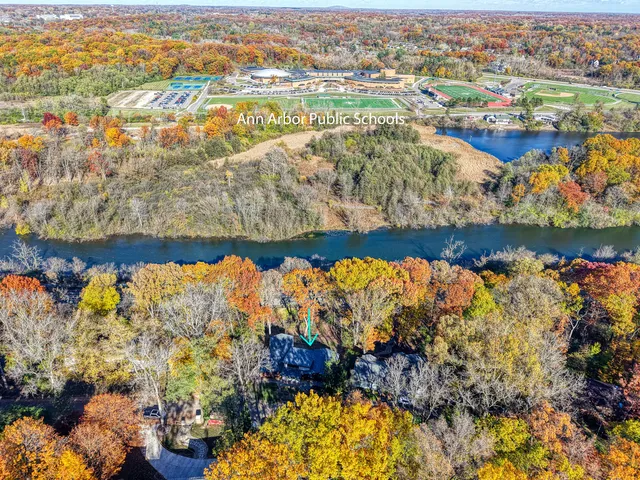 $1,450,000 | 333 Riverview Drive, Ann Arbor, MI 48104