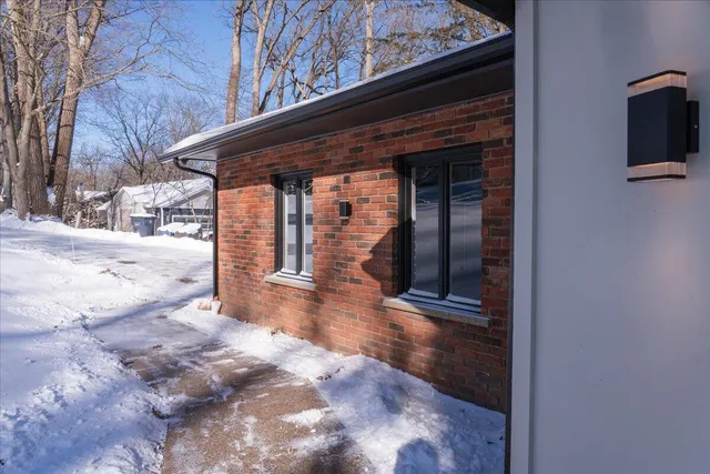 $1,450,000 | 333 Riverview Drive, Ann Arbor, MI 48104