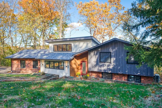 $1,450,000 | 333 Riverview Drive, Ann Arbor, MI 48104