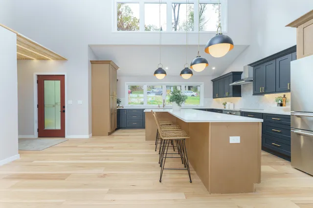 $1,450,000 | 333 Riverview Drive, Ann Arbor, MI 48104