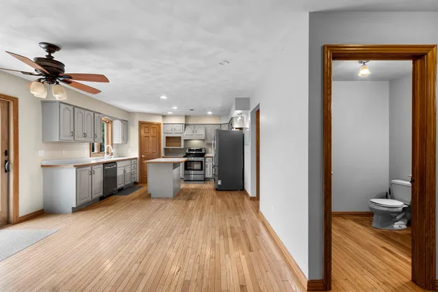 $535,900 | 217 North Patricia Lane, Wrightstown, WI 54180