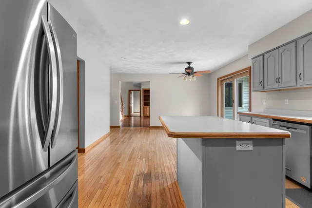 $535,900 | 217 North Patricia Lane, Wrightstown, WI 54180