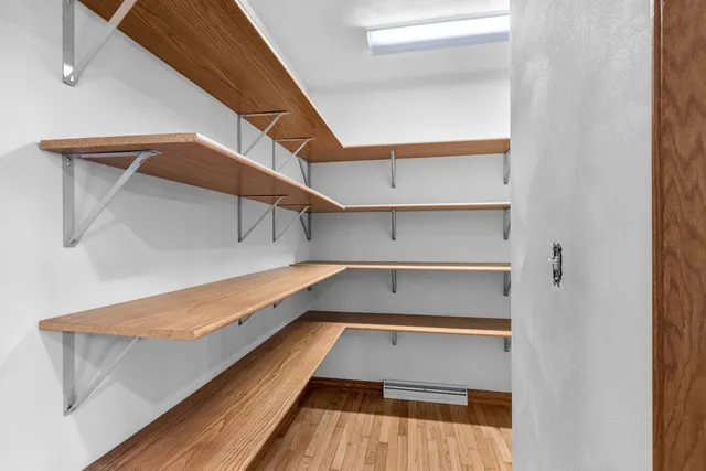 $535,900 | 217 North Patricia Lane, Wrightstown, WI 54180