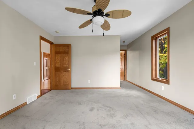 $535,900 | 217 North Patricia Lane, Wrightstown, WI 54180