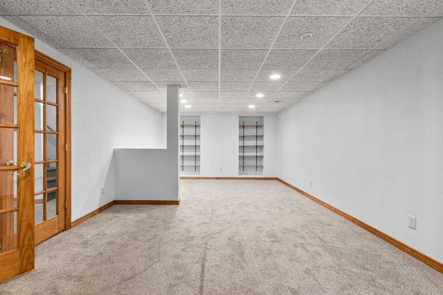 $535,900 | 217 North Patricia Lane, Wrightstown, WI 54180